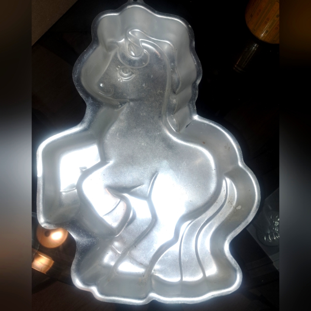 Silver Unicorn Shaped Cake Pan